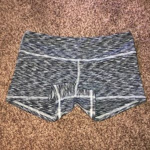 Fleo Shorts